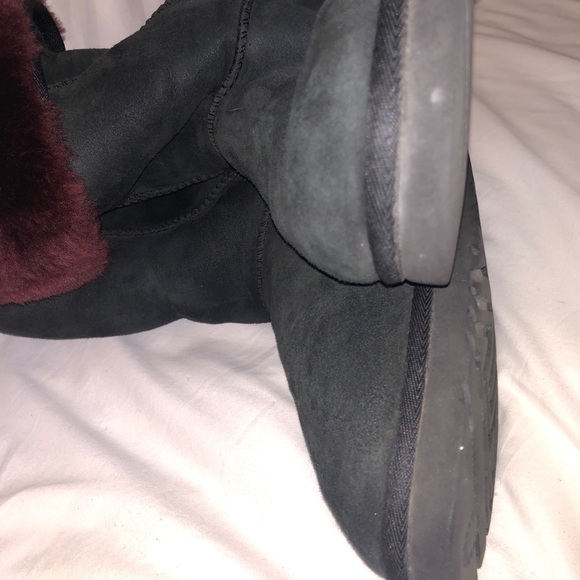 Ugg Classic Tall Boots Style 1006736 Size 9 - Picture 3 of 4